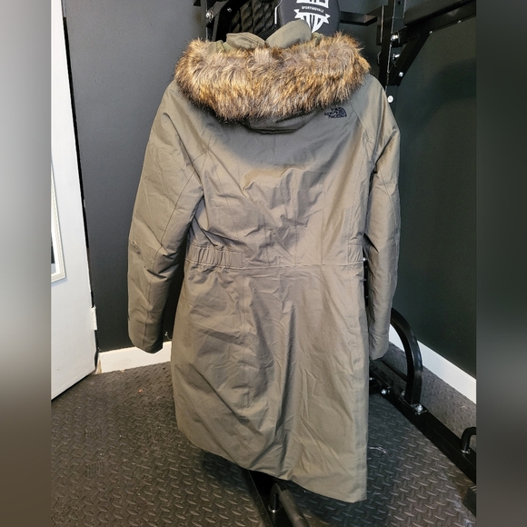 North Face Jump Down Women's Parka size Small in color taupe green - Picture 4 of 12